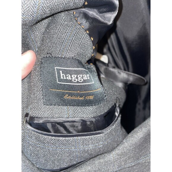 Haggar Suit Jacket Mens Size 42R Gray Windowpane Two Button Long Sleeve - Picture 2 of 12